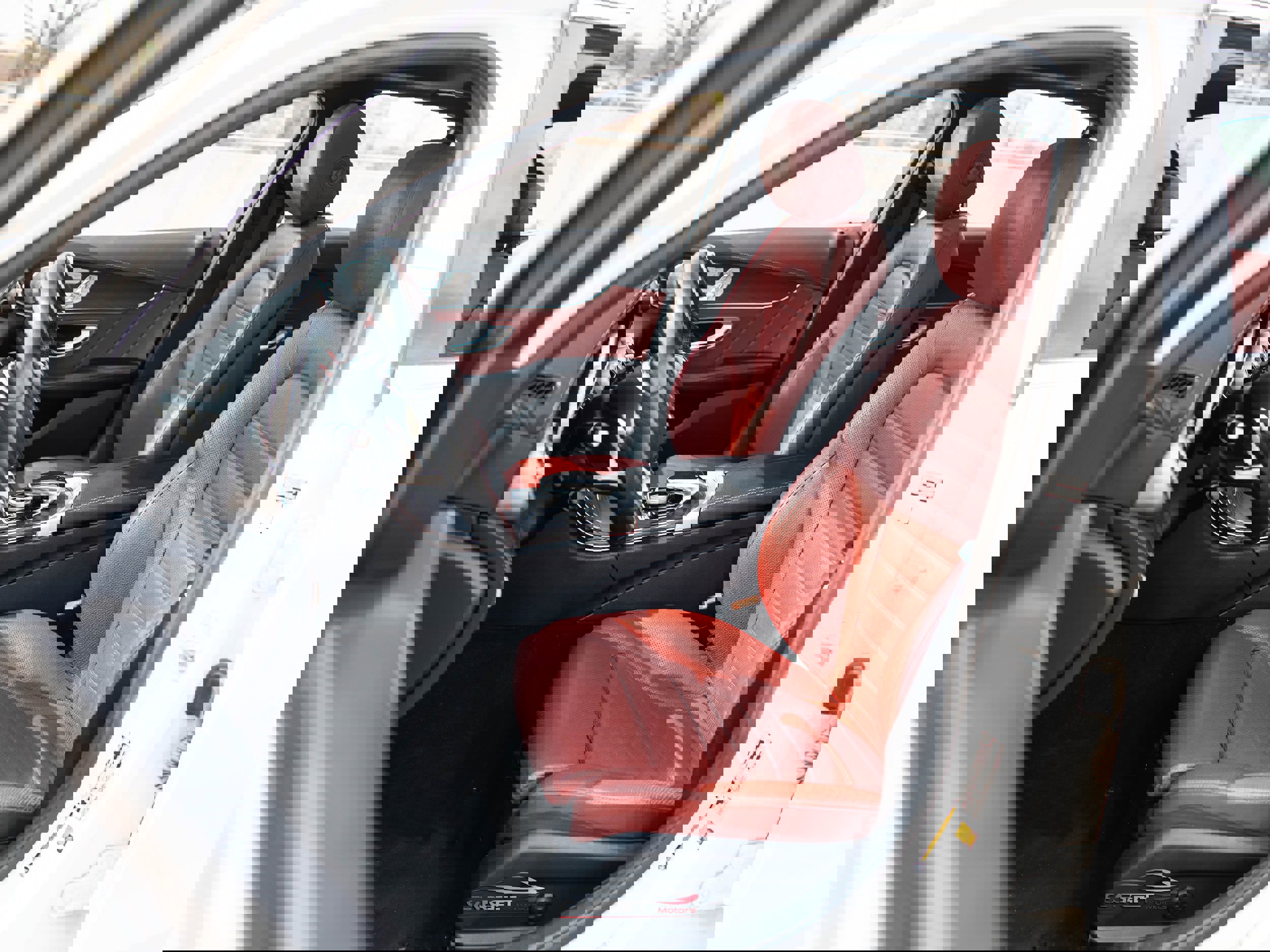 Used 2015 Mercedes-Benz C 400 4MATIC image 16