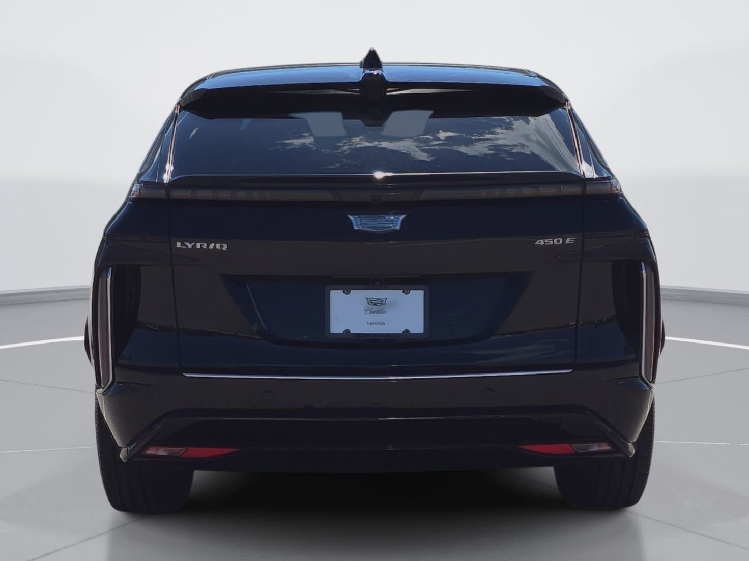 Used 2023 Cadillac Lyriq 2WD image 4