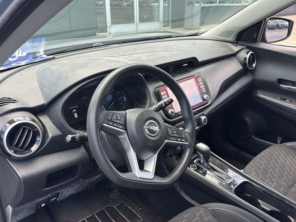 Certified 2023 Nissan Kicks SV FWD image 13