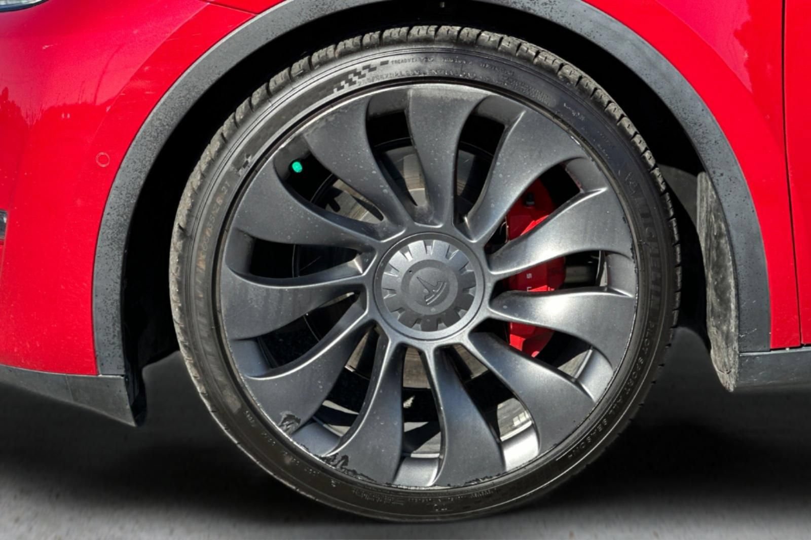 Used 2020 Tesla Model Y Long Range AWD/4WD image 23