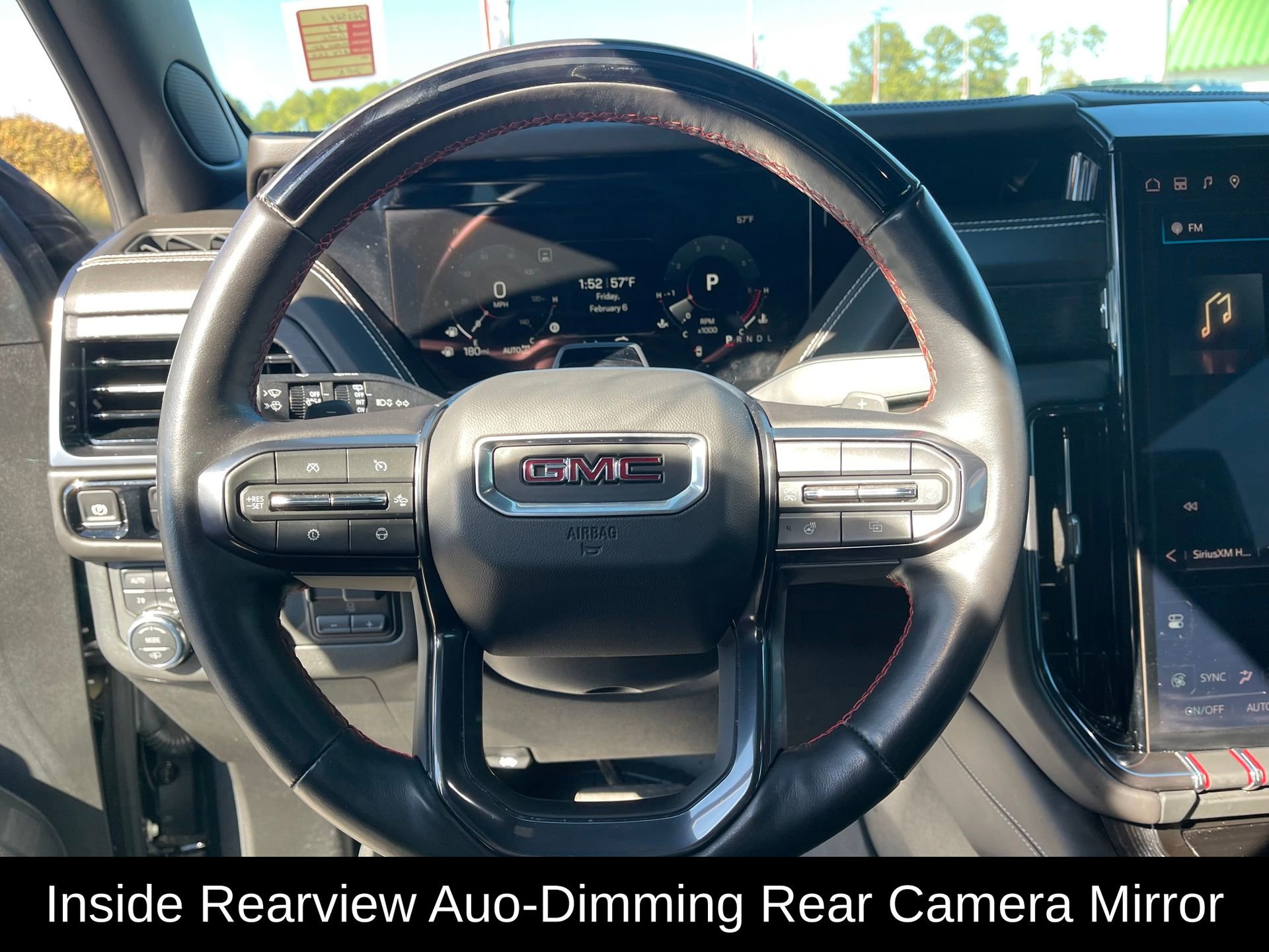 Used 2025 GMC Yukon XL AT4 Ultimate image 16