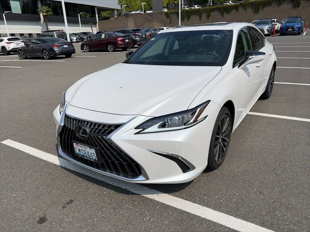 Certified 2024 Lexus ES 250 w/ Premium Package AWD/4WD image 1