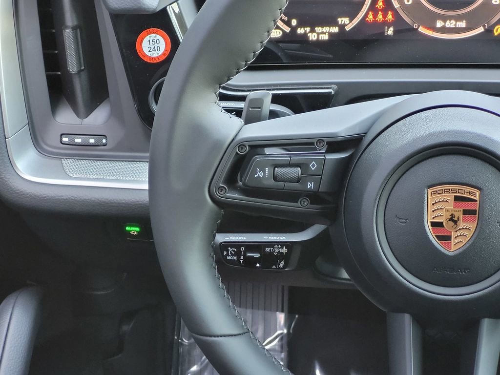 New 2026 Porsche Cayenne image 15