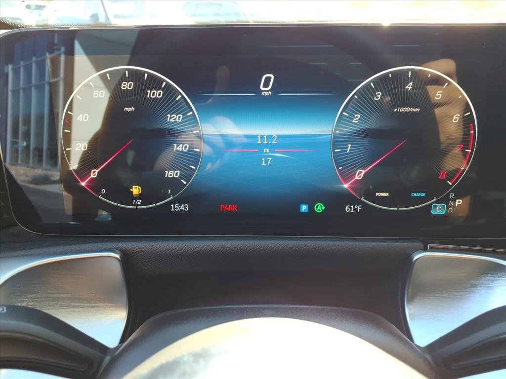 New 2025 Mercedes-Benz GLB 250 4MATIC image 18