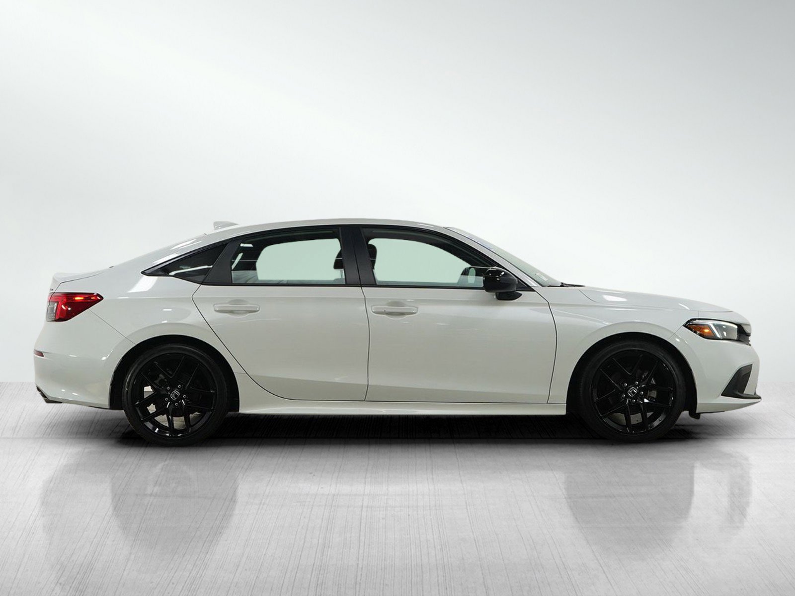 Used 2023 Honda Civic Sport image 6