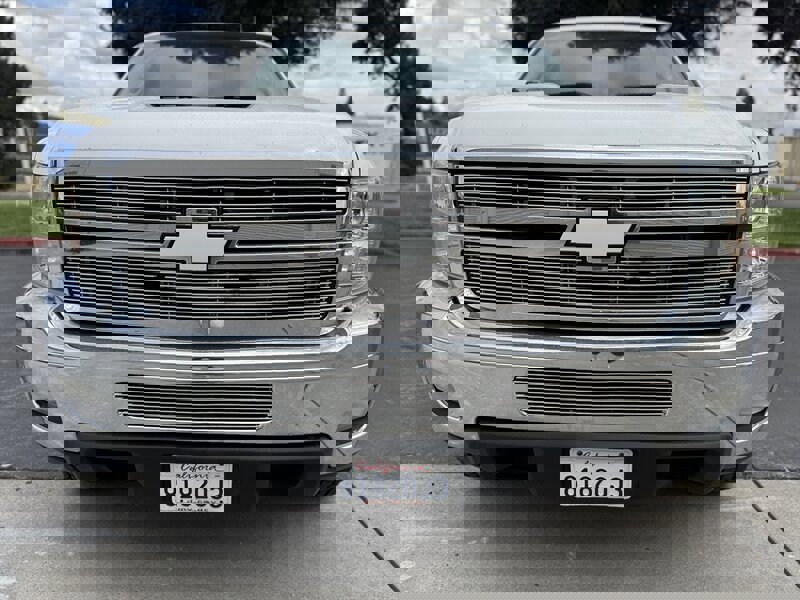 Used 2012 Chevrolet Silverado 2500 LTZ w/ LTZ Plus Package image 5