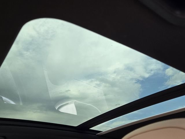 Used 2022 Porsche Cayenne image 15