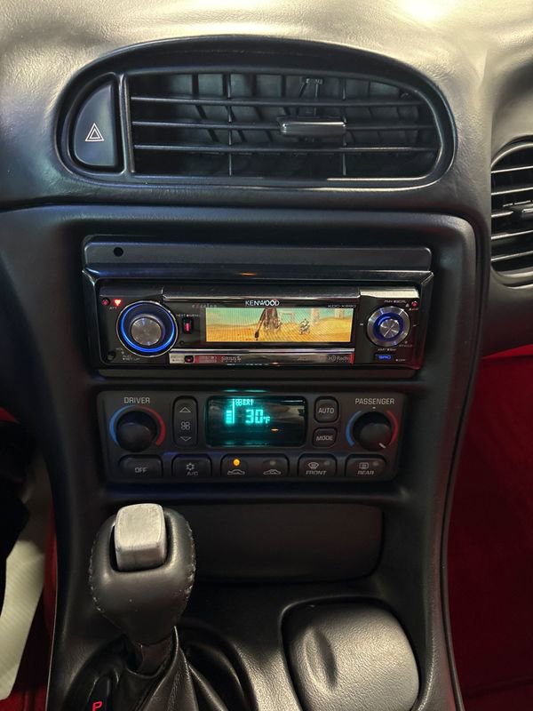 Used 2004 Chevrolet Corvette Coupe w/ Roof Package image 44