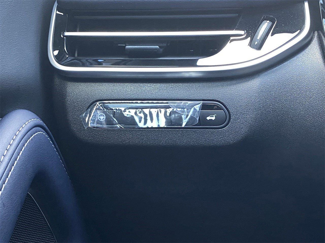 New 2026 INFINITI QX60 Sport w/ Dark Cargo Package image 20