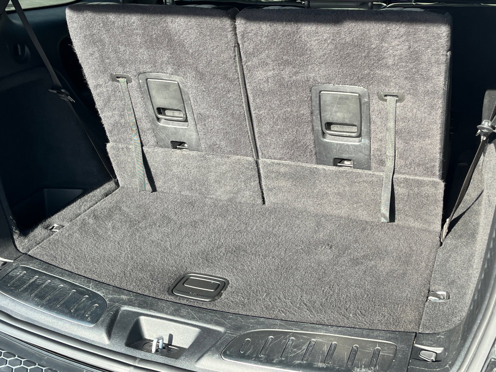 Used 2022 Dodge Durango R/T w/ Trailer Tow Group IV image 27