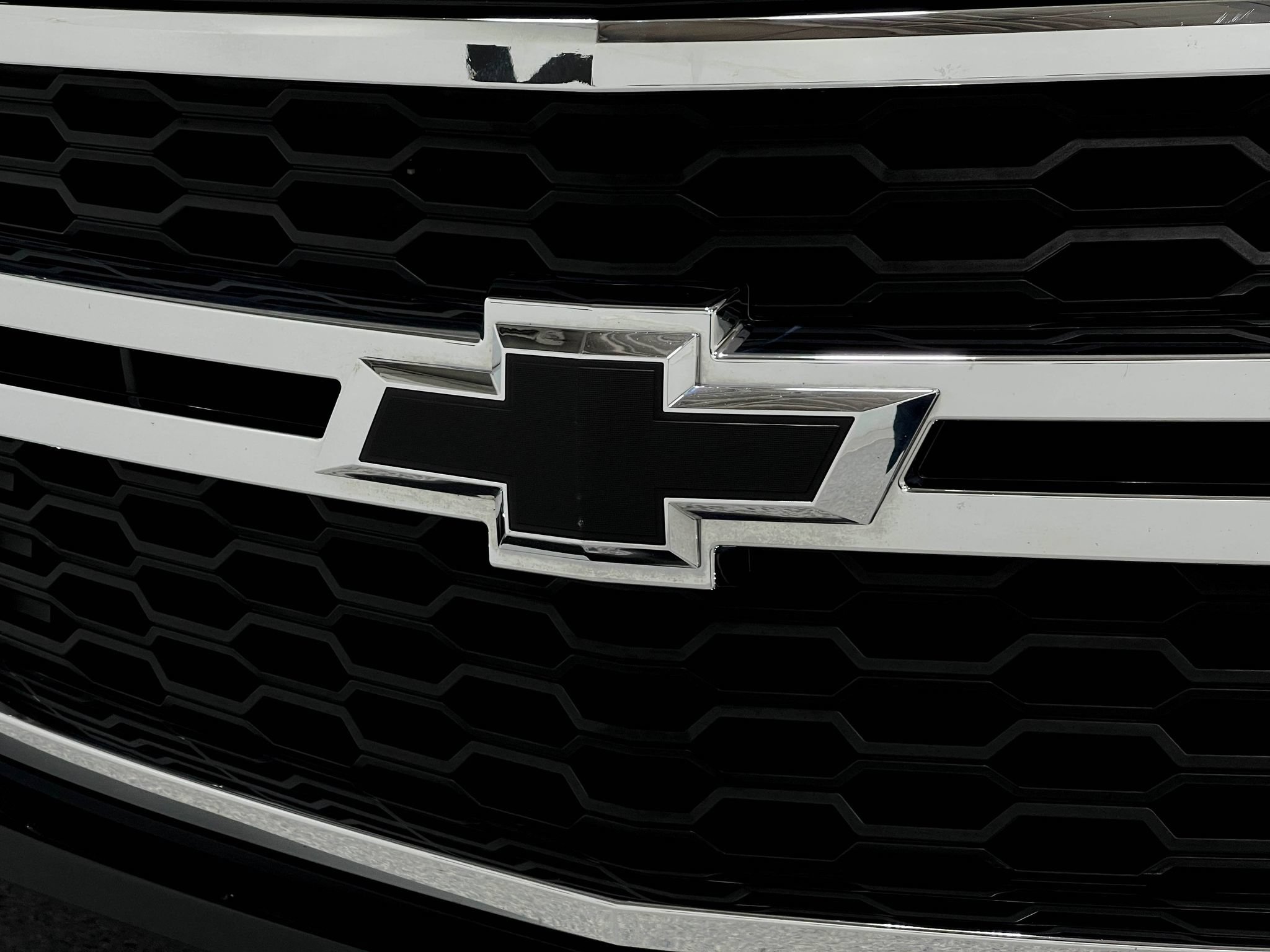 Used 2018 Chevrolet Tahoe LS w/ Max Trailering Package AWD/4WD image 36