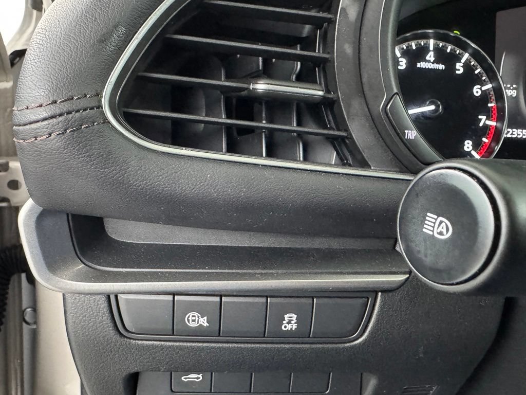 Used 2025 MAZDA MAZDA3 s FWD image 35