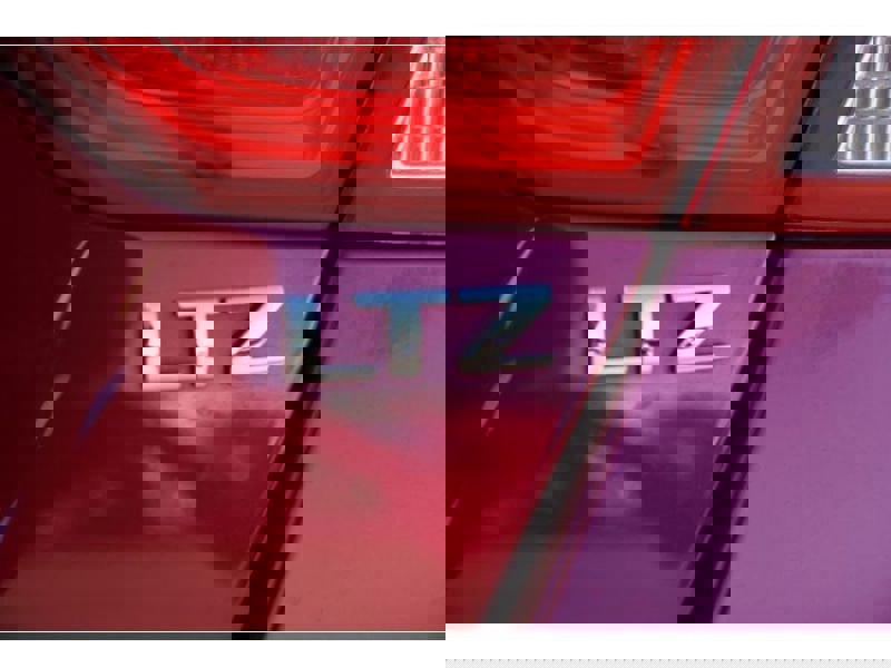 Used 2015 Chevrolet Impala LTZ image 15