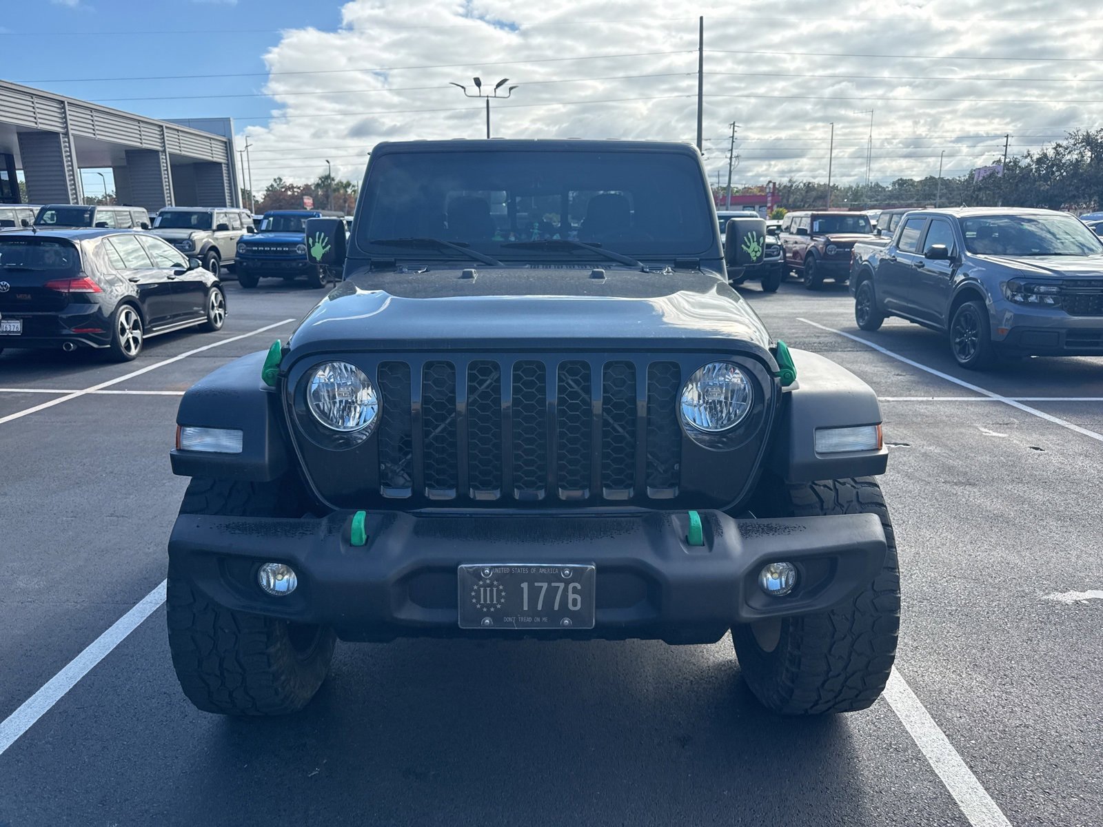 Used 2020 Jeep Gladiator Sport w/ Quick Order Package 24S image 2