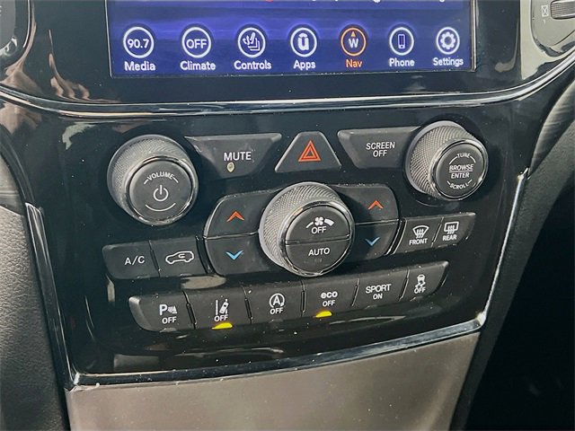 Used 2021 Jeep Grand Cherokee Laredo X image 22