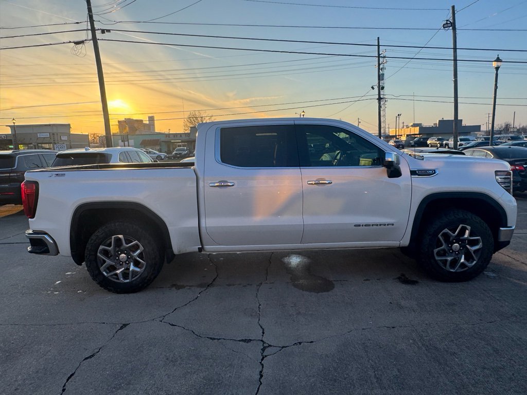 Used 2024 GMC Sierra 1500 SLT w/ SLT Premium Plus Package image 6