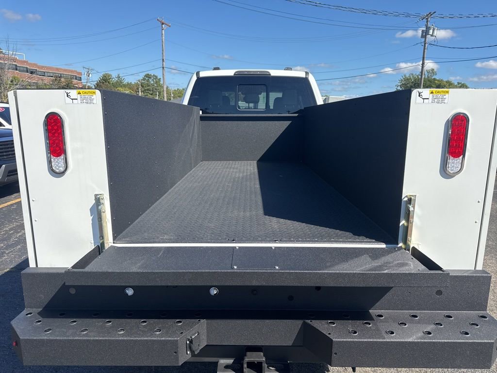 New 2025 Ford F350 XL w/ XL Chrome Package image 7