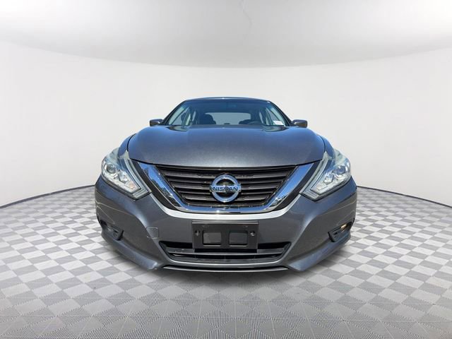 Used 2017 Nissan Altima 2.5 SV video 2