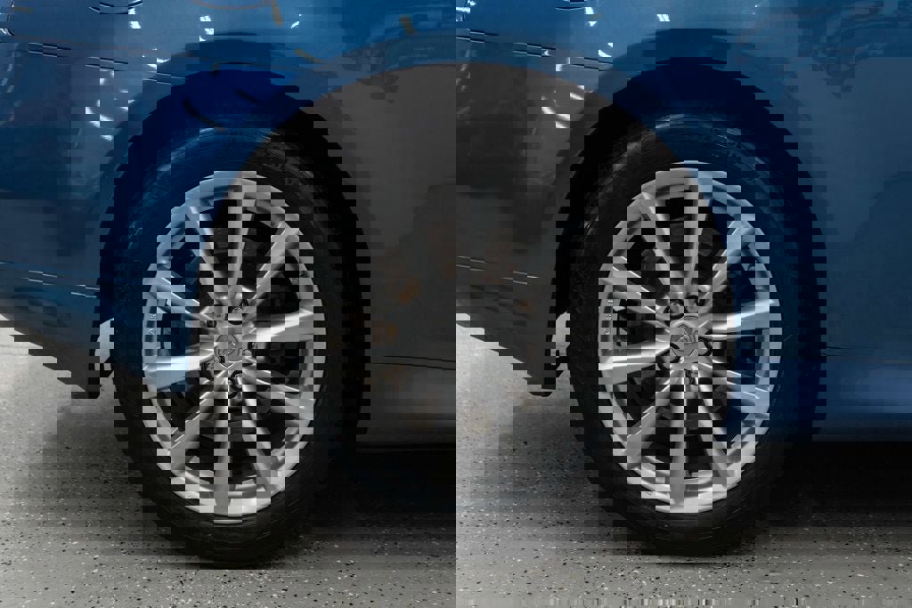 Used 2013 INFINITI G37 x w/ Premium Pkg image 29