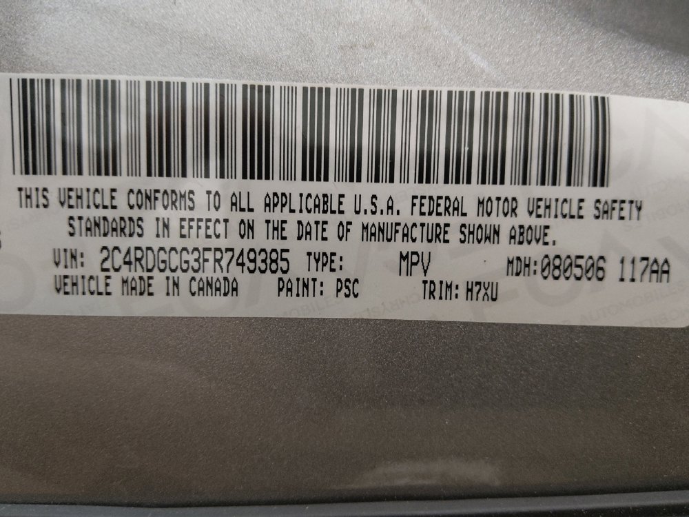 Used 2015 Dodge Grand Caravan SXT w/ UConnect Hands-Free Group image 33