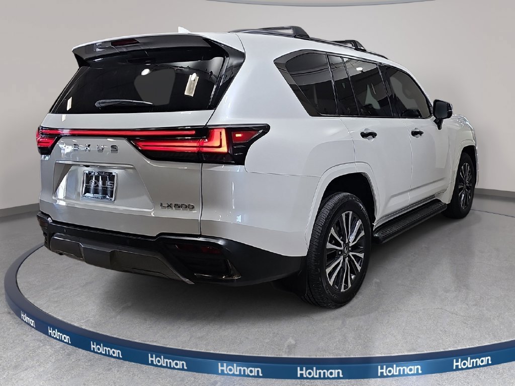 Used 2022 Lexus LX 600 4WD w/ Appearance Package image 6