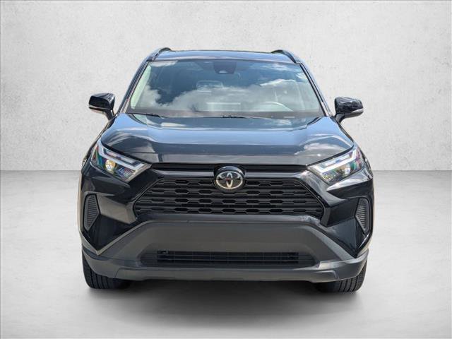 Used 2023 Toyota RAV4 XLE w/ Convenience Package FWD image 2