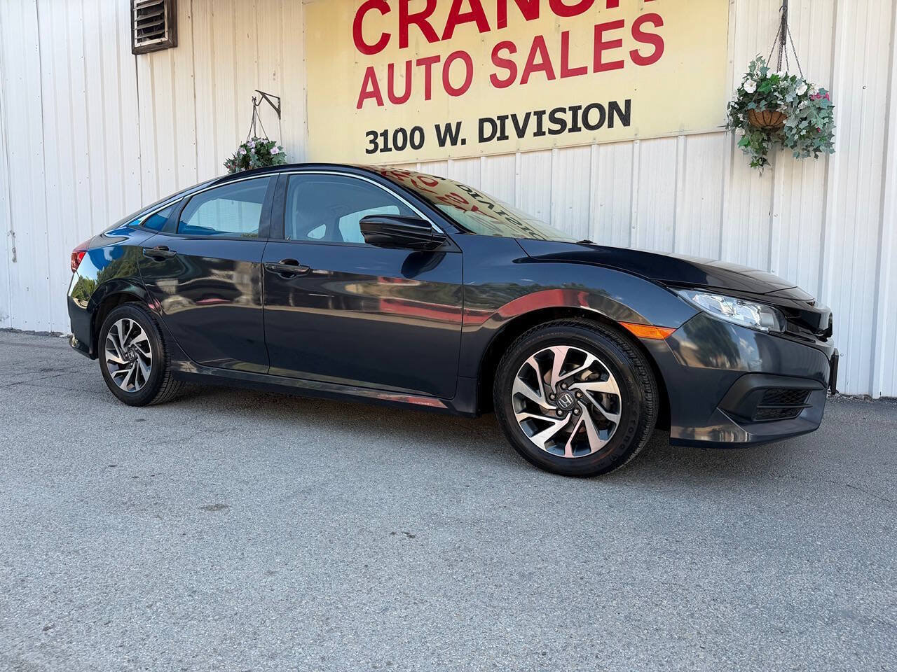 Used 2018 Honda Civic EX image 3