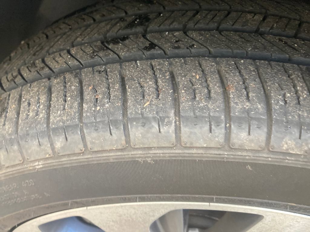 Used 2022 Buick Encore Preferred w/ Safety Package image 32