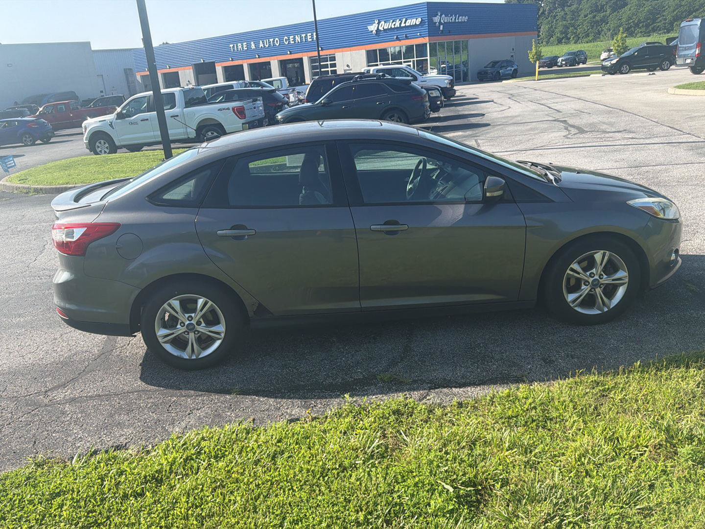 Used 2012 Ford Focus SE FWD image 12