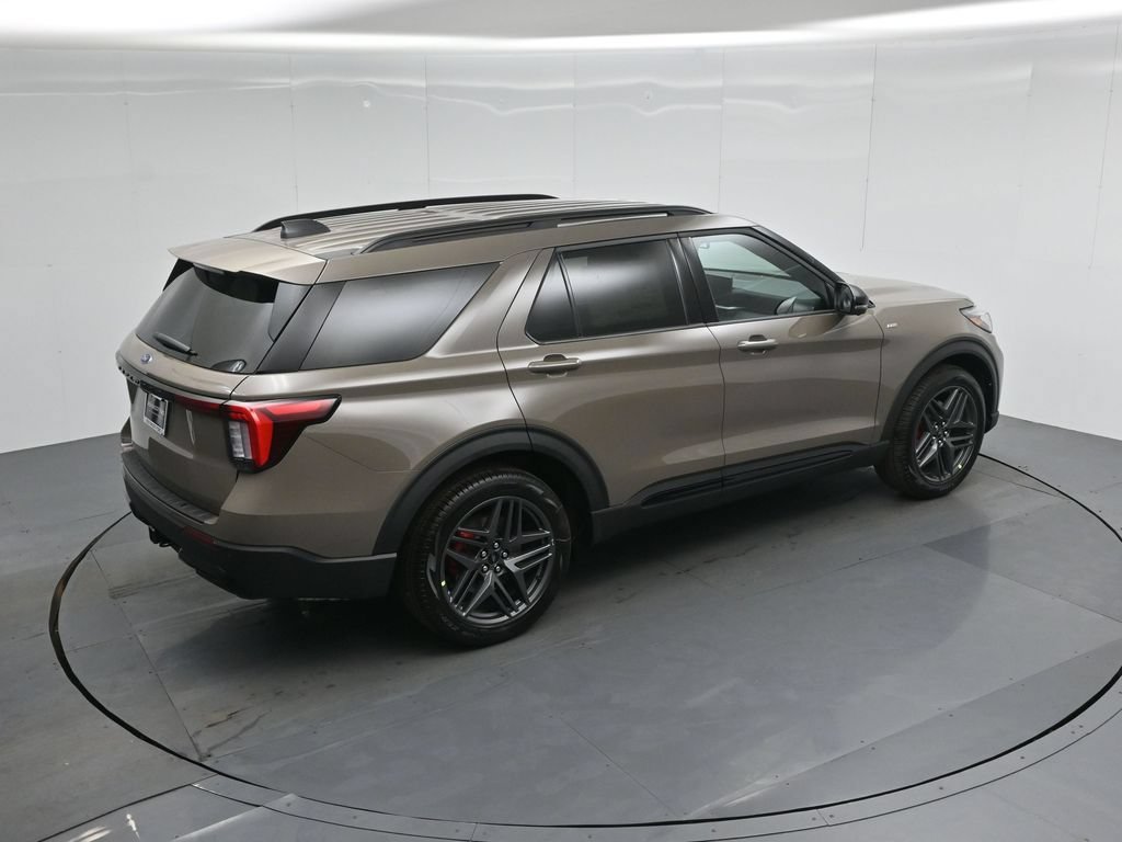 New 2026 Ford Explorer ST-Line w/ ST-Line Street Pack RWD image 44