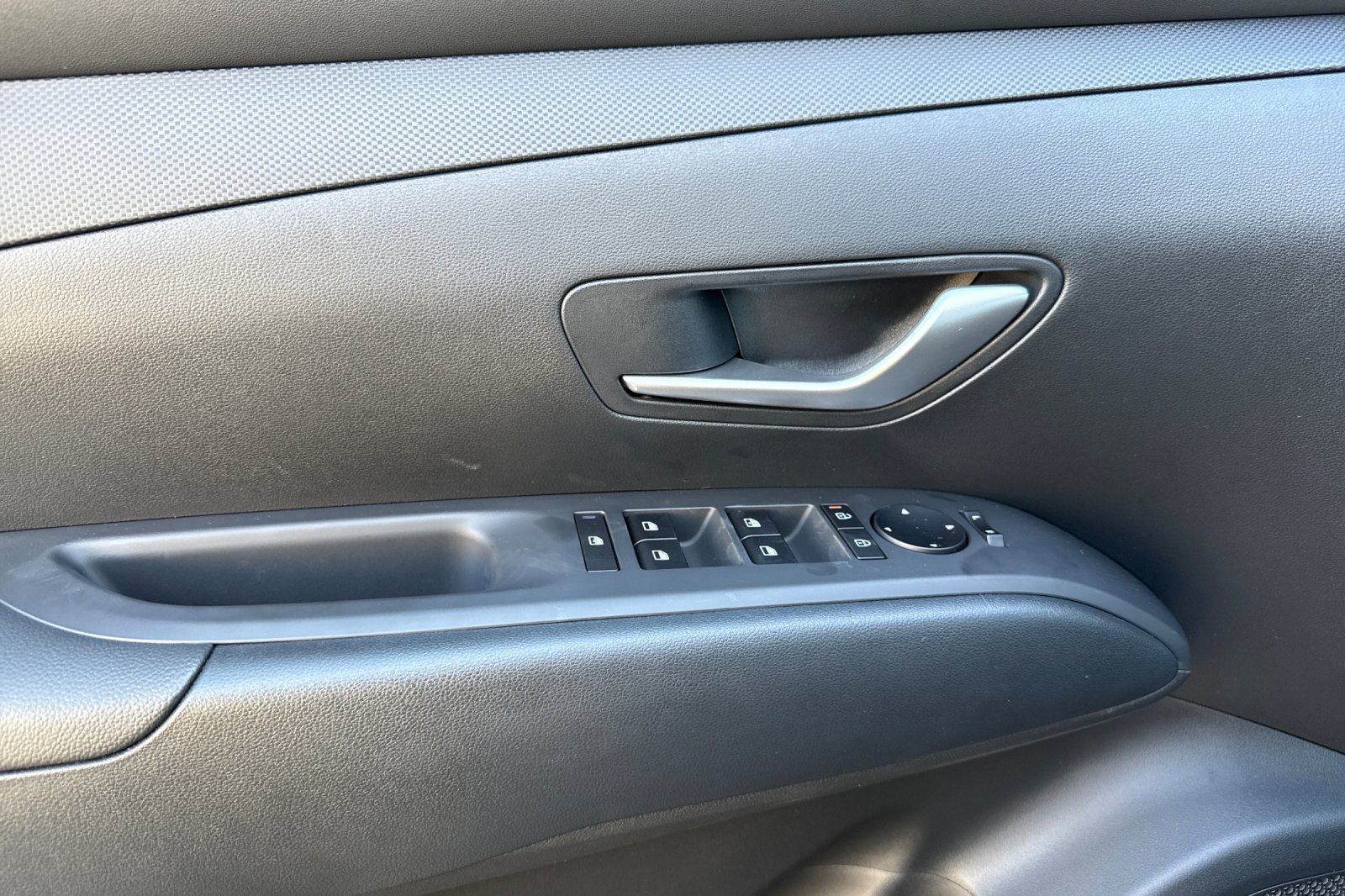New 2026 Hyundai Tucson Blue SE FWD image 10