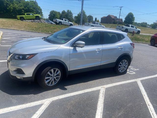 Certified 2022 Nissan Rogue Sport SV w/ Technology Package AWD/4WD image 1