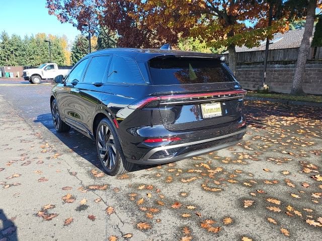 New 2026 Lincoln Nautilus Reserve image 3