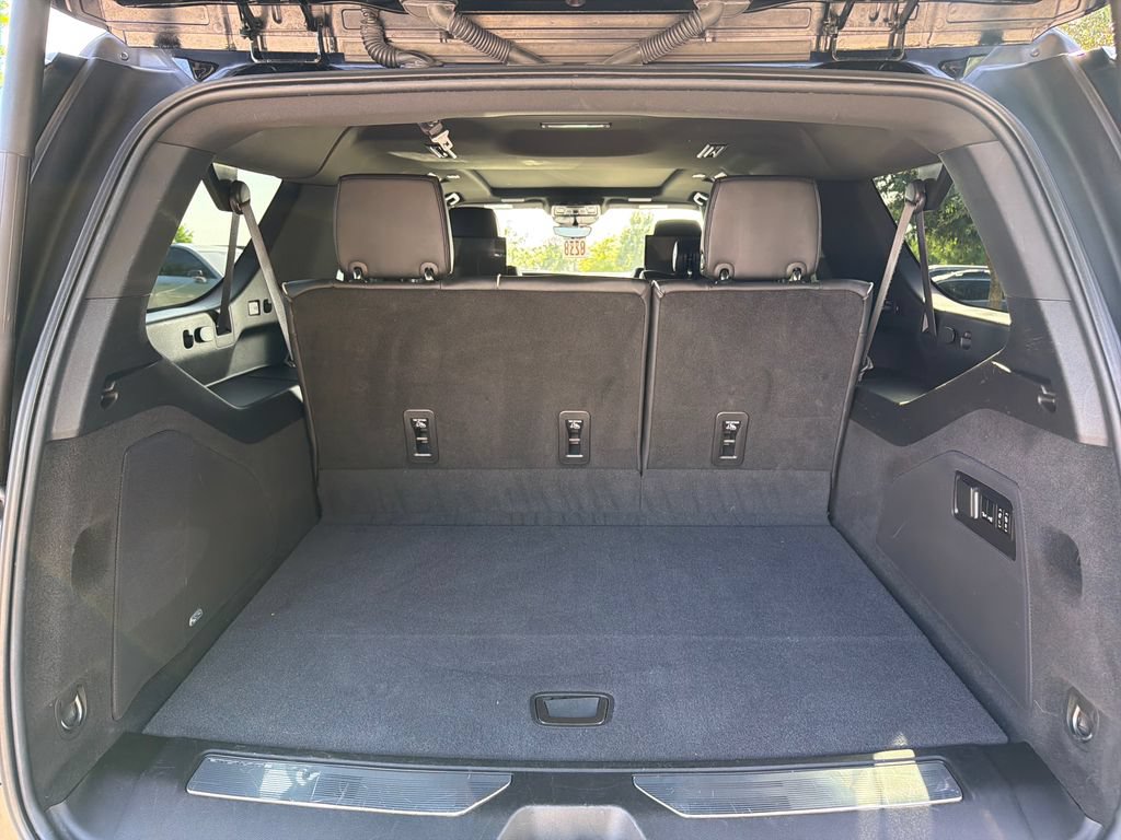 Used 2022 Cadillac Escalade ESV Sport w/ Touring Package AWD/4WD image 42