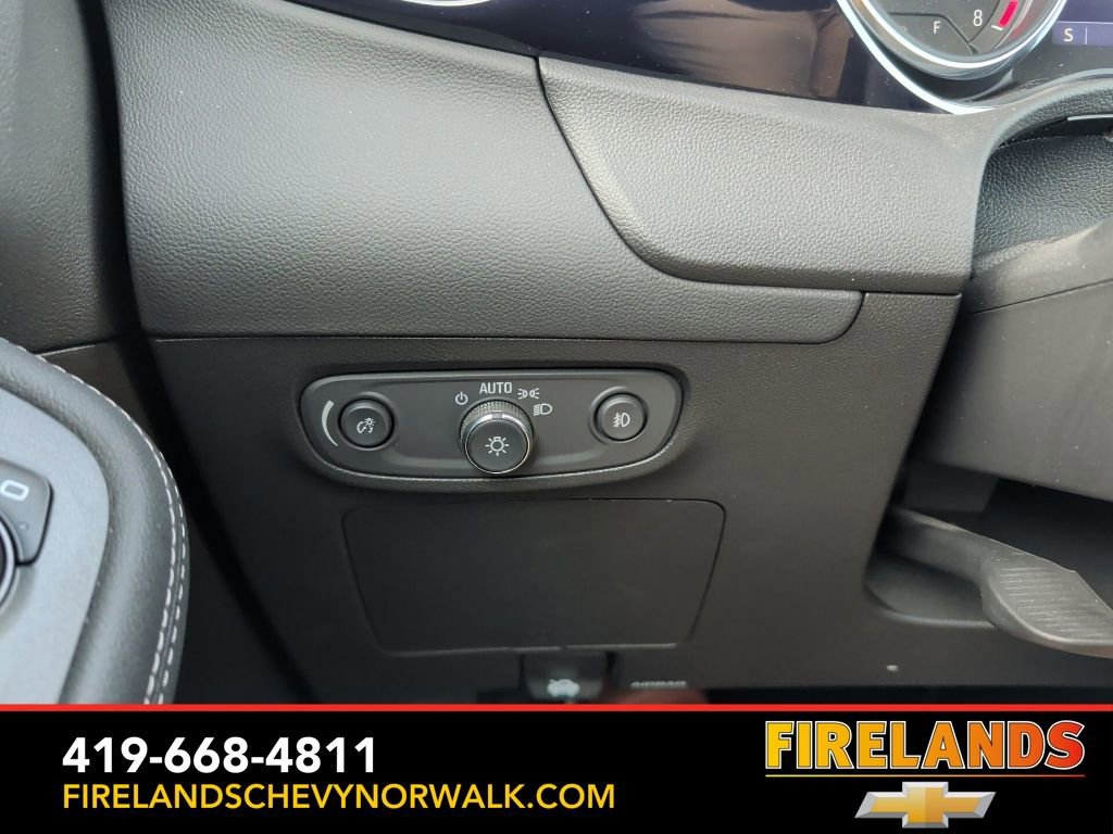 Certified 2022 Buick Encore GX Preferred w/ Cold Weather Comfort Package image 25