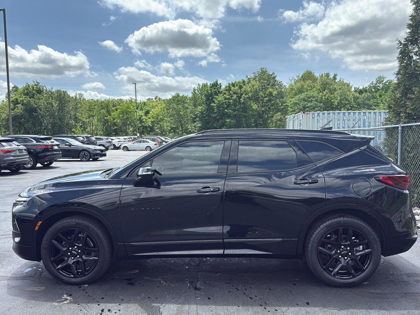 Used 2025 Chevrolet Blazer RS w/ Driver Confidence II Package FWD image 2