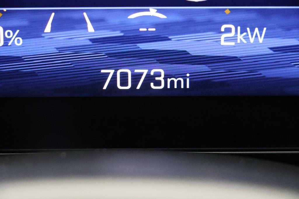 Used 2024 Chevrolet Equinox EV LT AWD/4WD image 18