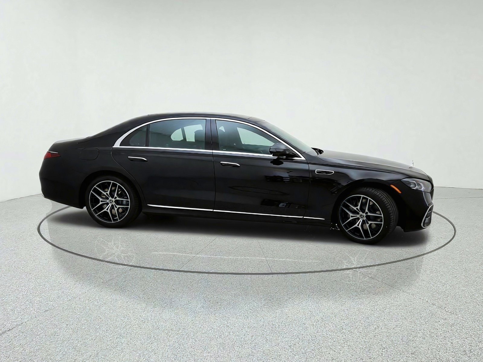 New 2027 Mercedes-Benz S 580 4MATIC Sedan image 6
