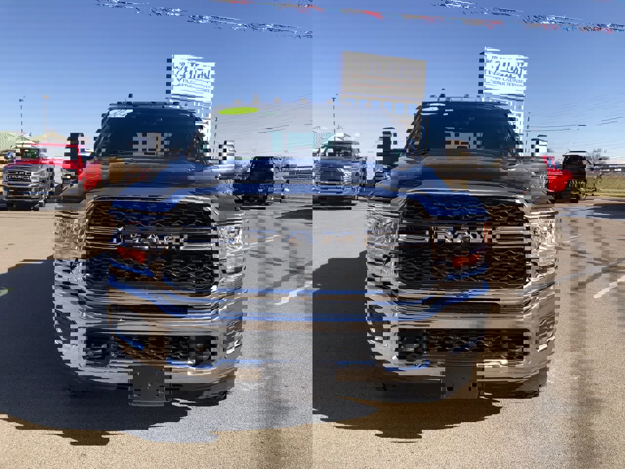 Used 2024 RAM 3500 Tradesman w/ Chrome Appearance Group image 8