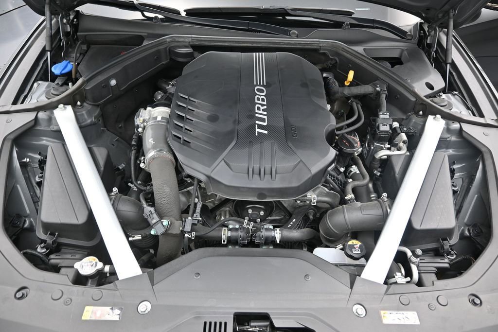 Used 2023 Genesis G70 3.3T w/ Sport Advanced Package RWD image 12
