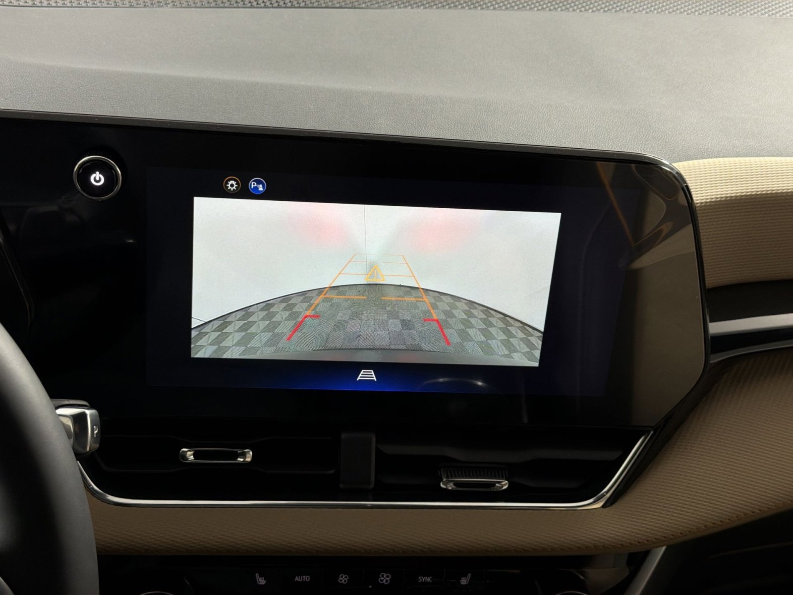 New 2026 Chevrolet Equinox ACTIV FWD image 19