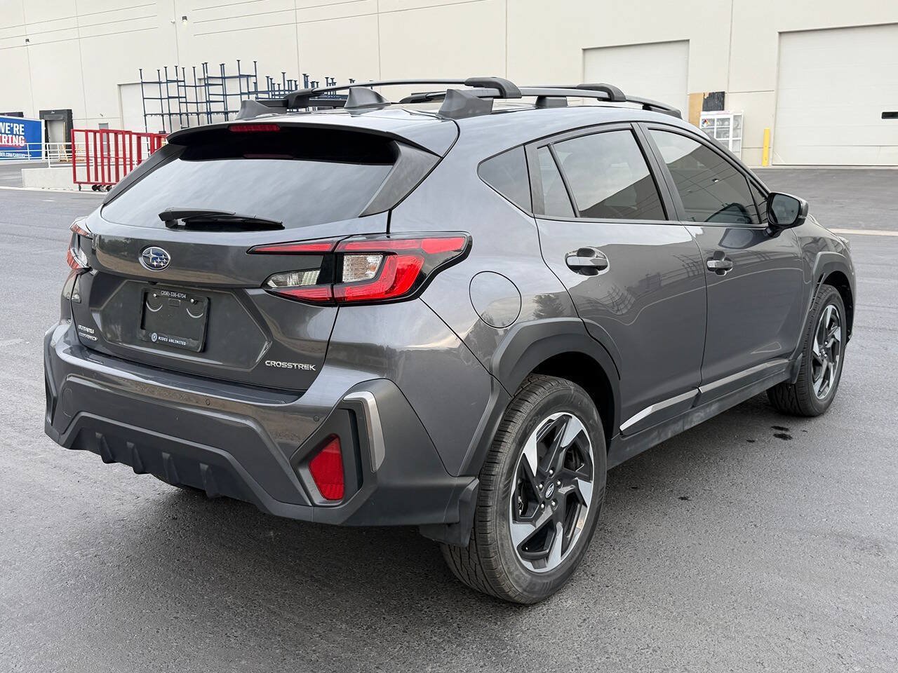Used 2024 Subaru Crosstrek 2.5i Limited w/ Crosstrek Mirror Package AWD/4WD image 13