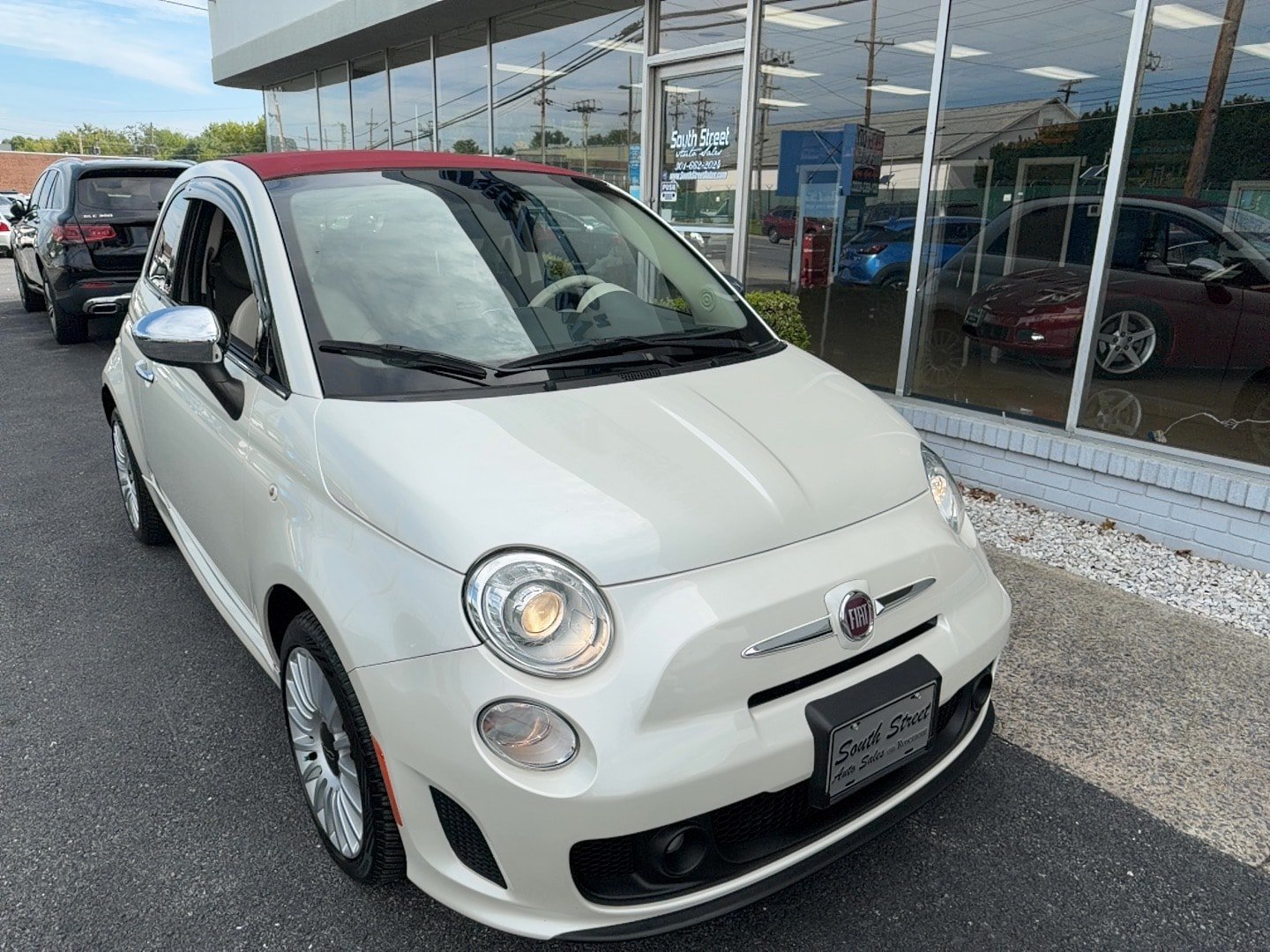 Used 2018 FIAT 500 Lounge FWD image 28