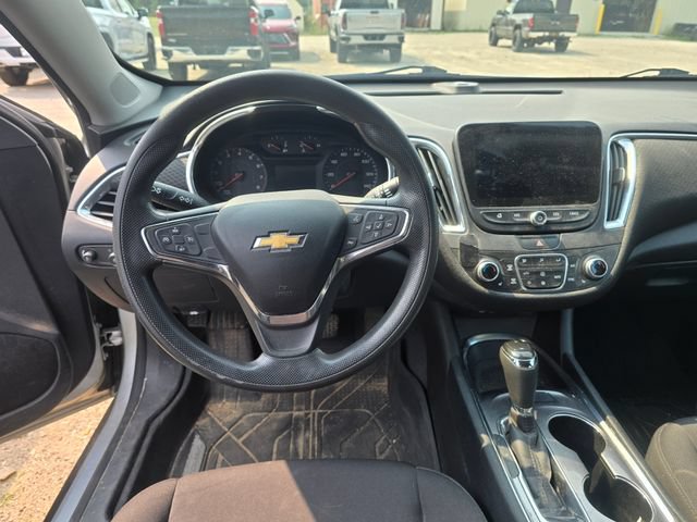 Used 2019 Chevrolet Malibu LT FWD image 11