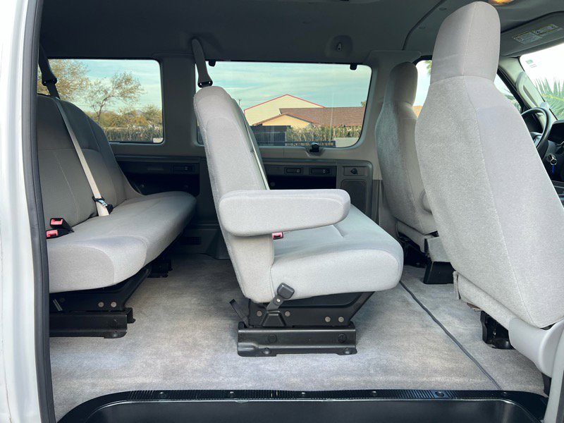 Used 2012 Ford E-350 and Econoline 350 XLT image 15