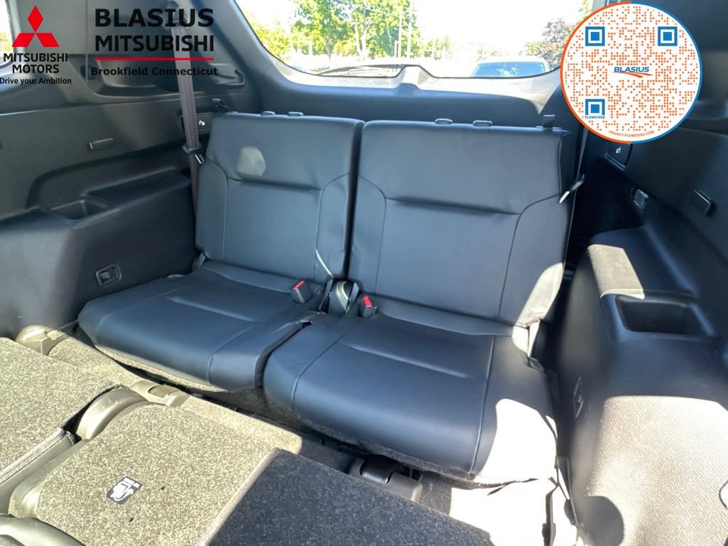 Used 2023 Mitsubishi Outlander SEL AWD/4WD image 33