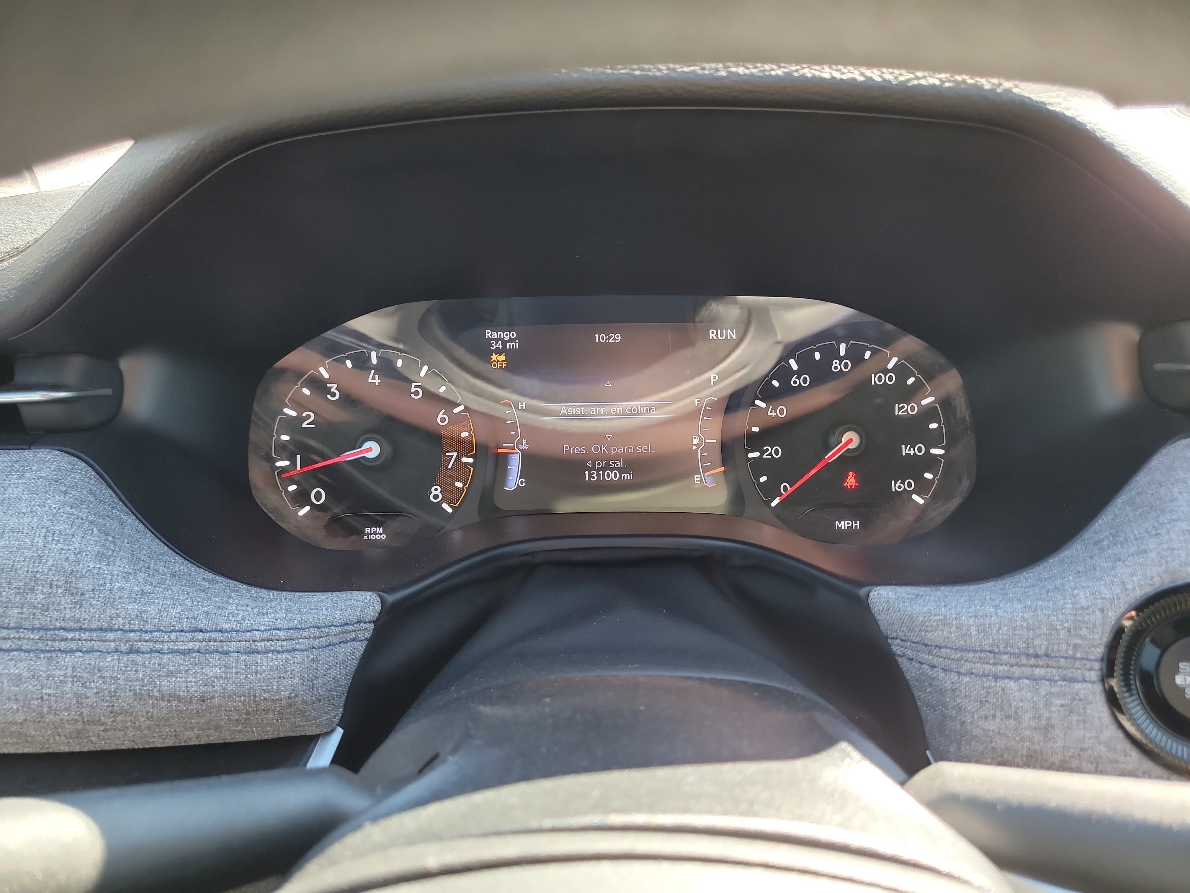 Used 2025 Jeep Compass Sport image 30