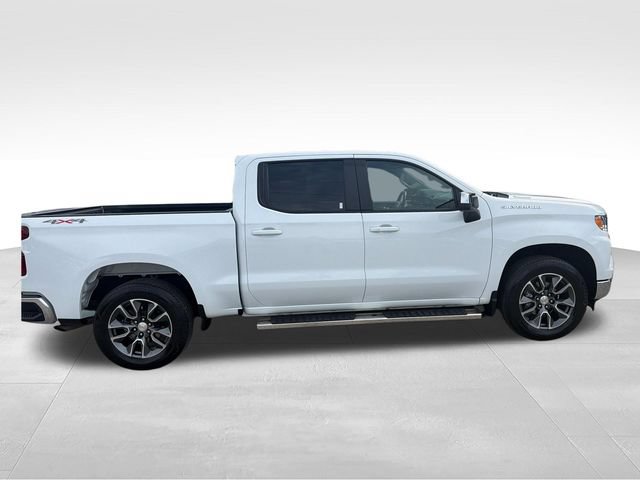 Used 2024 Chevrolet Silverado 1500 LT AWD/4WD image 6