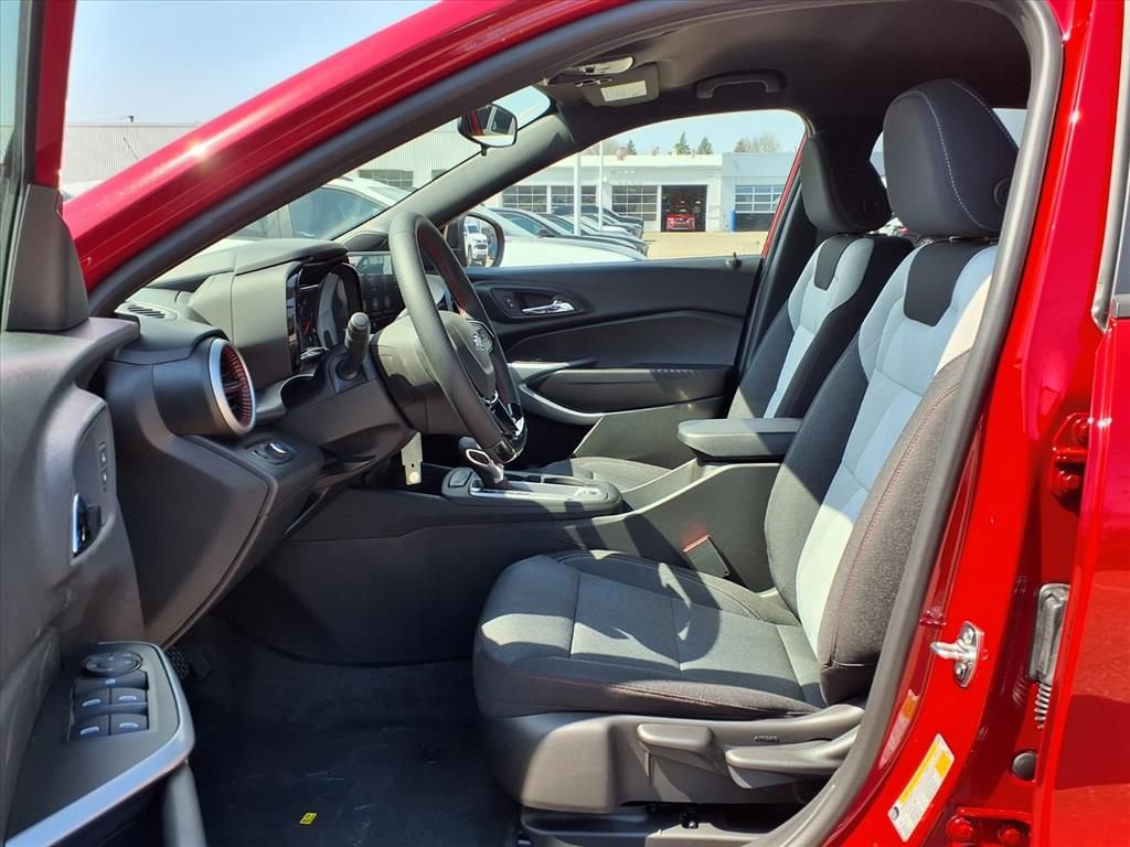 New 2026 Chevrolet Trax RS w/ Driver Confidence Package FWD image 15