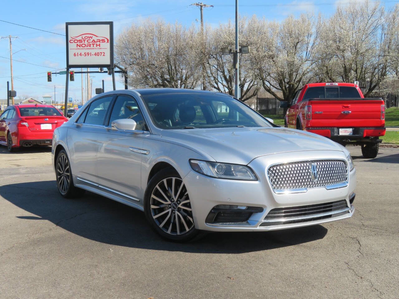 Used 2017 Lincoln Continental Select w/ Continental Climate Package image 1